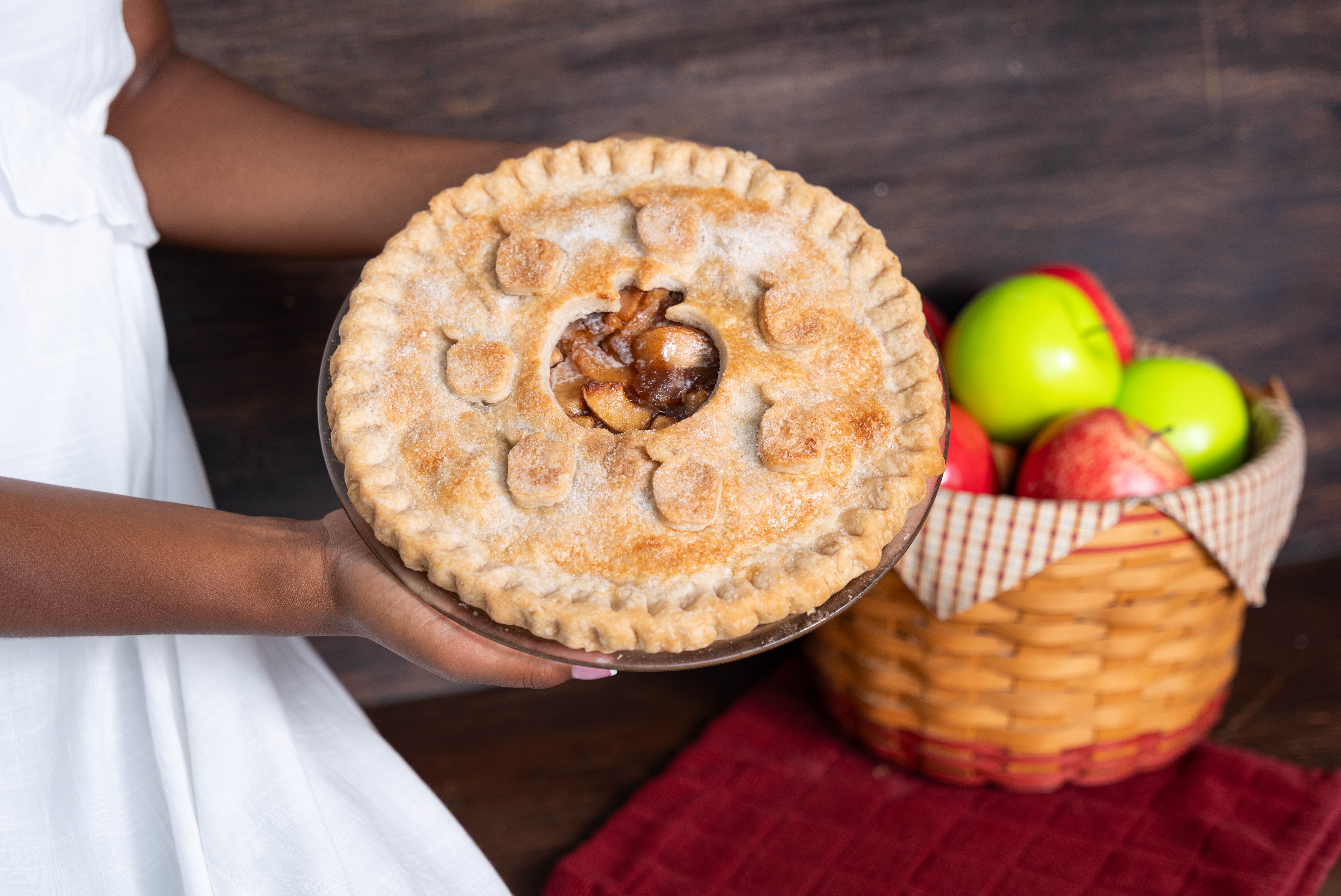 Apples and pie fresh from the harvest