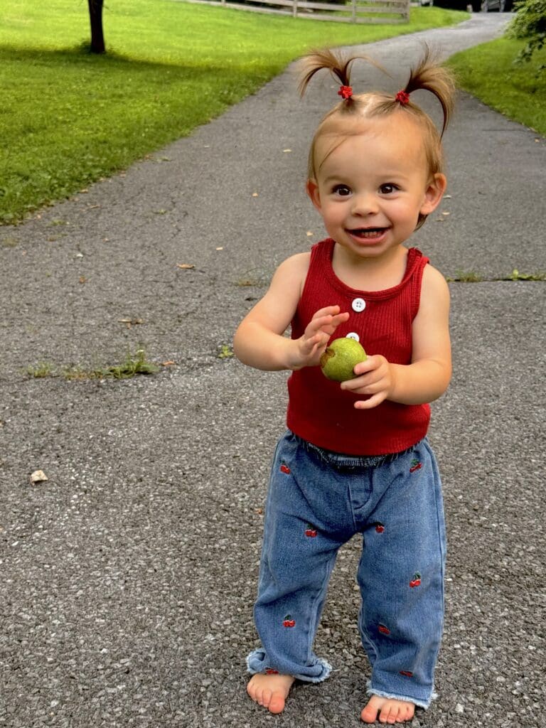 Tiny Miss Appleseed contestant Royal Gala