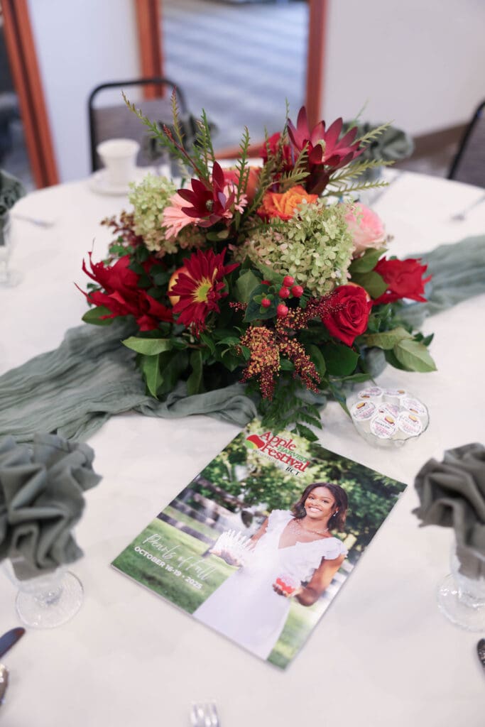 Apple-themed table setting at the Pomona Ladies Brunch